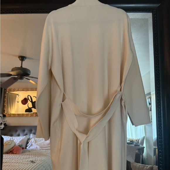 Brand New Womens Uniqlo Soufflé Yarn Belted Knitted Coat - Picture 3 of 4